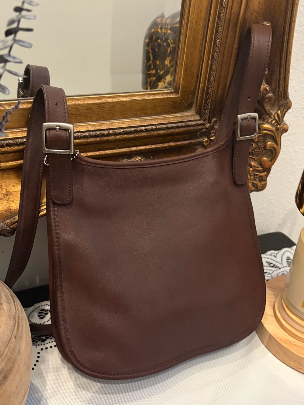 *Vintage* Y2K 2000 Coach Hippie Flap Crossbody
